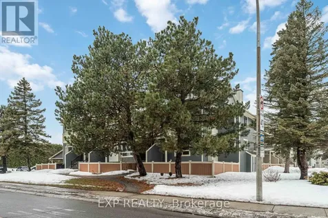 802 St. Andre Drive Ottawa ON K1C 4R3