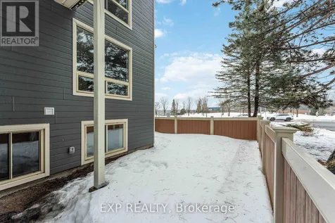 802 St. Andre Drive Ottawa ON K1C 4R3