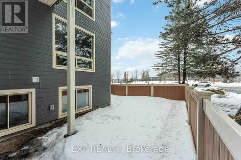 802 St. Andre Drive Ottawa ON K1C 4R3