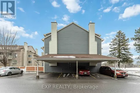 802 St. Andre Drive Ottawa ON K1C 4R3
