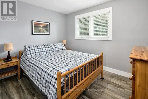20 Leslie Drive Collingwood ON L9Y 4P2