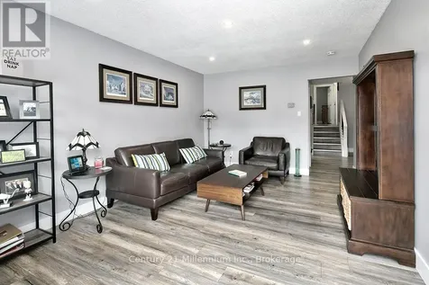 20 Leslie Drive Collingwood ON L9Y 4P2