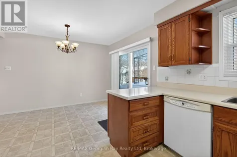 1032 Dominion Avenue Midland ON L4R 1S9