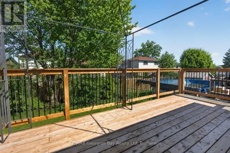 1032 Dominion Avenue Midland ON L4R 1S9