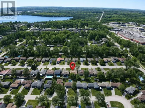 1032 Dominion Avenue Midland ON L4R 1S9