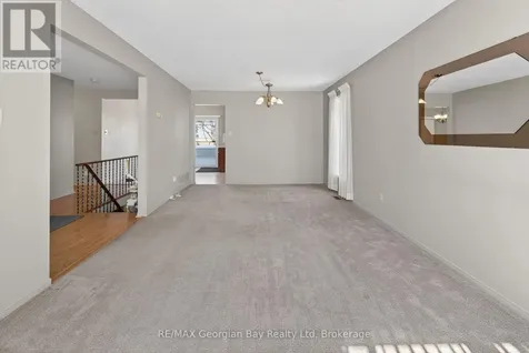 1032 Dominion Avenue Midland ON L4R 1S9