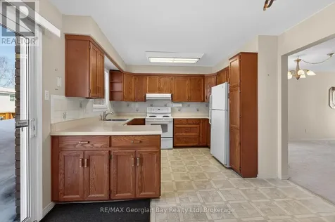 1032 Dominion Avenue Midland ON L4R 1S9