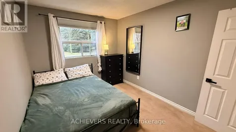 640 Grey Street Brantford ON N3S 4Y3