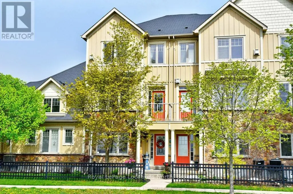 11 Wally Drive Wasaga Beach ON L9Z 0E4