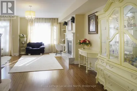 11 Wally Drive Wasaga Beach ON L9Z 0E4