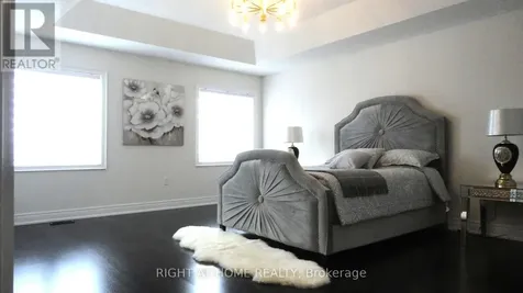 2640 Sapphire Drive Pickering ON L1X 0H3