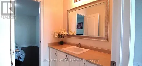 2640 Sapphire Drive Pickering ON L1X 0H3