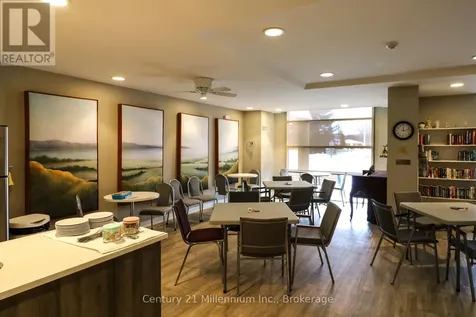 172 Eighth Street Collingwood ON L9Y 4T2