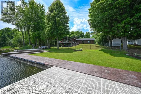 34 R7 Road Rideau Lakes ON K0G 1L0