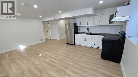 7266 Silver Creek Circle London ON N6P 0G9