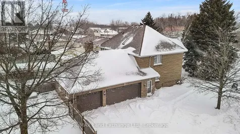 750 Mcpherson Crescent Kincardine ON N2Z 1M4