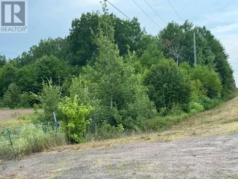 705 Rantz Road Petawawa ON K8H 2W8