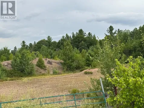 705 Rantz Road Petawawa ON K8H 2W8