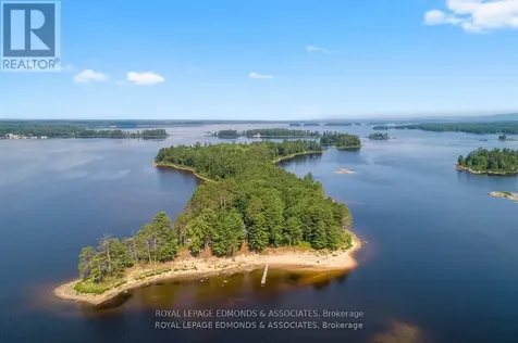 0 Wabewawa Island Petawawa ON K8H 1Z1
