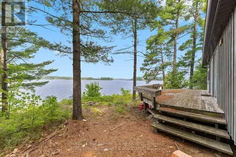 0 Wabewawa Island Petawawa ON K8H 1Z1