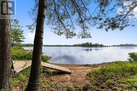 0 Wabewawa Island Petawawa ON K8H 1Z1