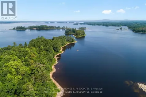 0 Wabewawa Island Petawawa ON K8H 1Z1