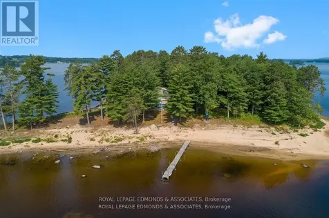0 Wabewawa Island Petawawa ON K8H 1Z1