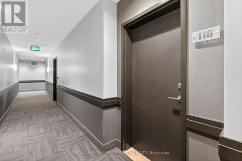 120 Prestige Circle Ottawa ON K4A 1B4
