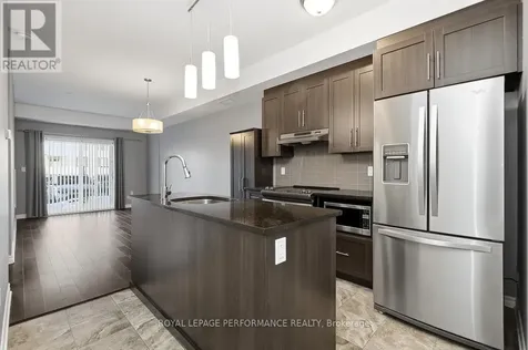 120 Prestige Circle Ottawa ON K4A 1B4