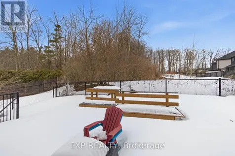 59 Monarch Woods Drive Kitchener ON N2P 0K1