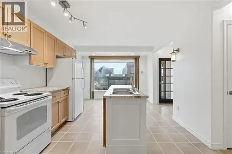 419 Concession Street Hamilton ON L9A 1C1