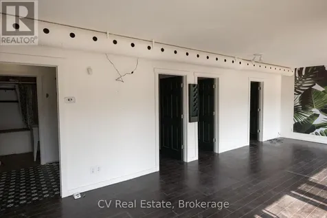 10 Brunel Road Huntsville ON P1H 2A9