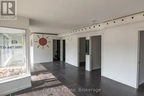10 Brunel Road Huntsville ON P1H 2A9