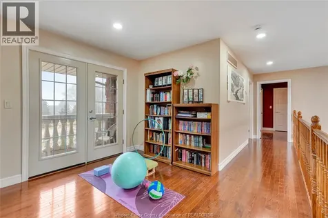 870 Mcrae Avenue Kingsville ON N9Y 2R8