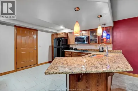870 Mcrae Avenue Kingsville ON N9Y 2R8