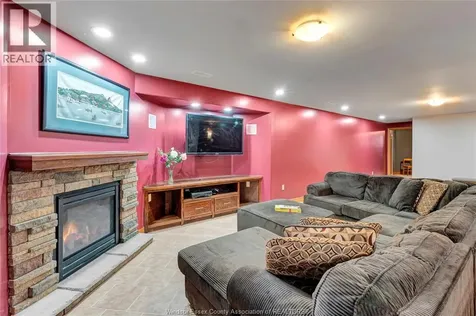 870 Mcrae Avenue Kingsville ON N9Y 2R8