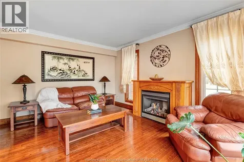 870 Mcrae Avenue Kingsville ON N9Y 2R8