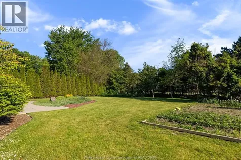870 Mcrae Avenue Kingsville ON N9Y 2R8