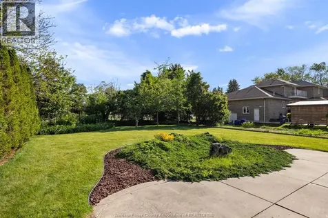870 Mcrae Avenue Kingsville ON N9Y 2R8