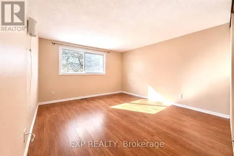 11C Sonnet Crescent Ottawa ON K2H 8W8