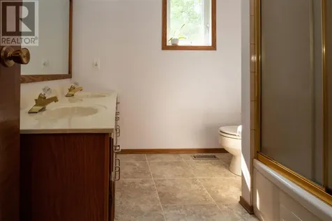 11A Lebrons Rd|long Bay, Lake Of The Woods Sioux Narrows ON P0X 1N0