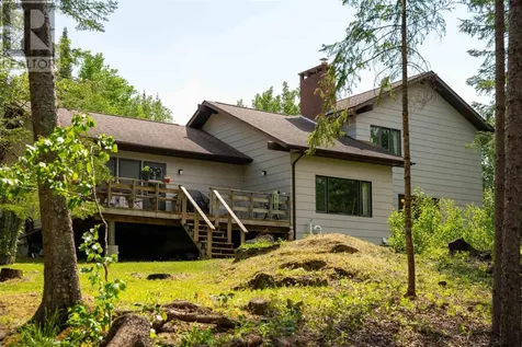 11A Lebrons Rd|long Bay, Lake Of The Woods Sioux Narrows ON P0X 1N0
