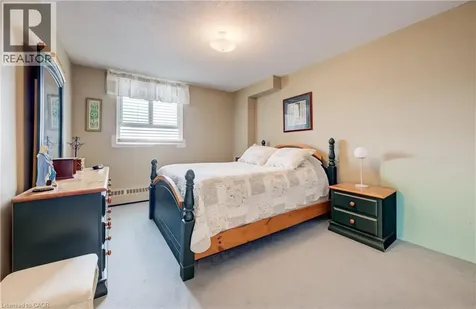 225 Harvard Place Waterloo ON N2J 4H4