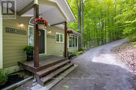 157 Farlain Lake Road West Tiny ON L9M 0B9