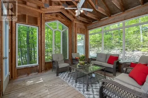 157 Farlain Lake Road West Tiny ON L9M 0B9