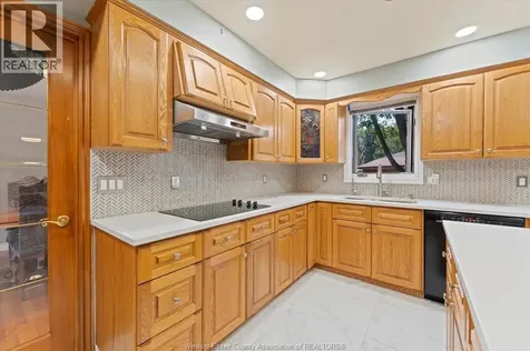 5753 Bishop Street Lasalle ON N9H 1N8