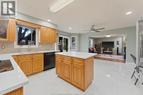 5753 Bishop Street Lasalle ON N9H 1N8