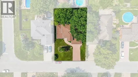 5753 Bishop Street Lasalle ON N9H 1N8