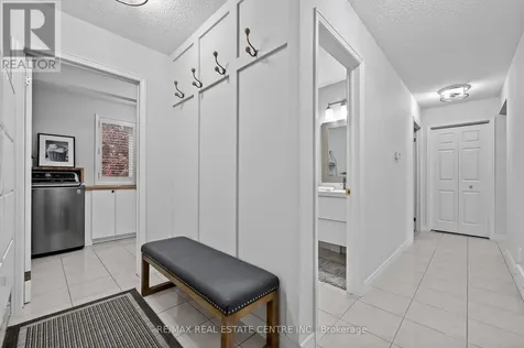 1 Brown Avenue Cambridge ON N1R 5S3