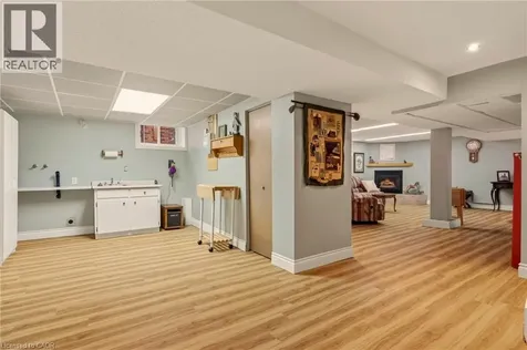 51 Westwood Avenue Hamilton ON L8S 2A7